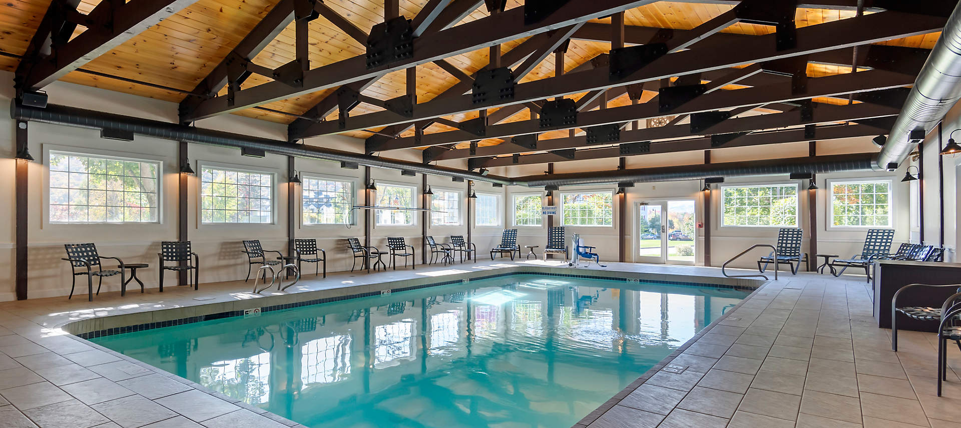 10-sales-kiosk-SMT-south-mountain-resort-indoor-pool1